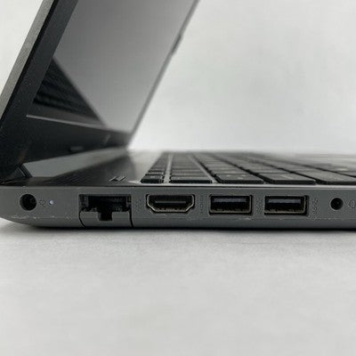 HP 15-da0046nr 15.6" i3-7020U 2.30 GHz 8 GB RAM No SSD No OS - Bad Bottom