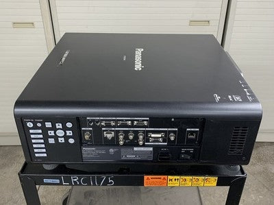 Panasonic PT-DZ10KU WUXGA DLP Lamp Projector Bad Lamp 1 - No Lens No Remote