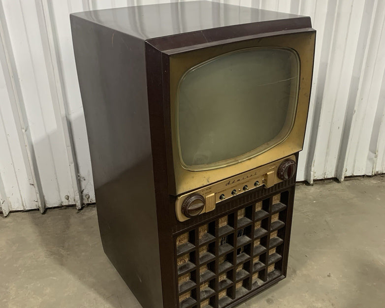 Admiral 17K12 1951 Television TV Not Operational Bakelite Shell Rusted