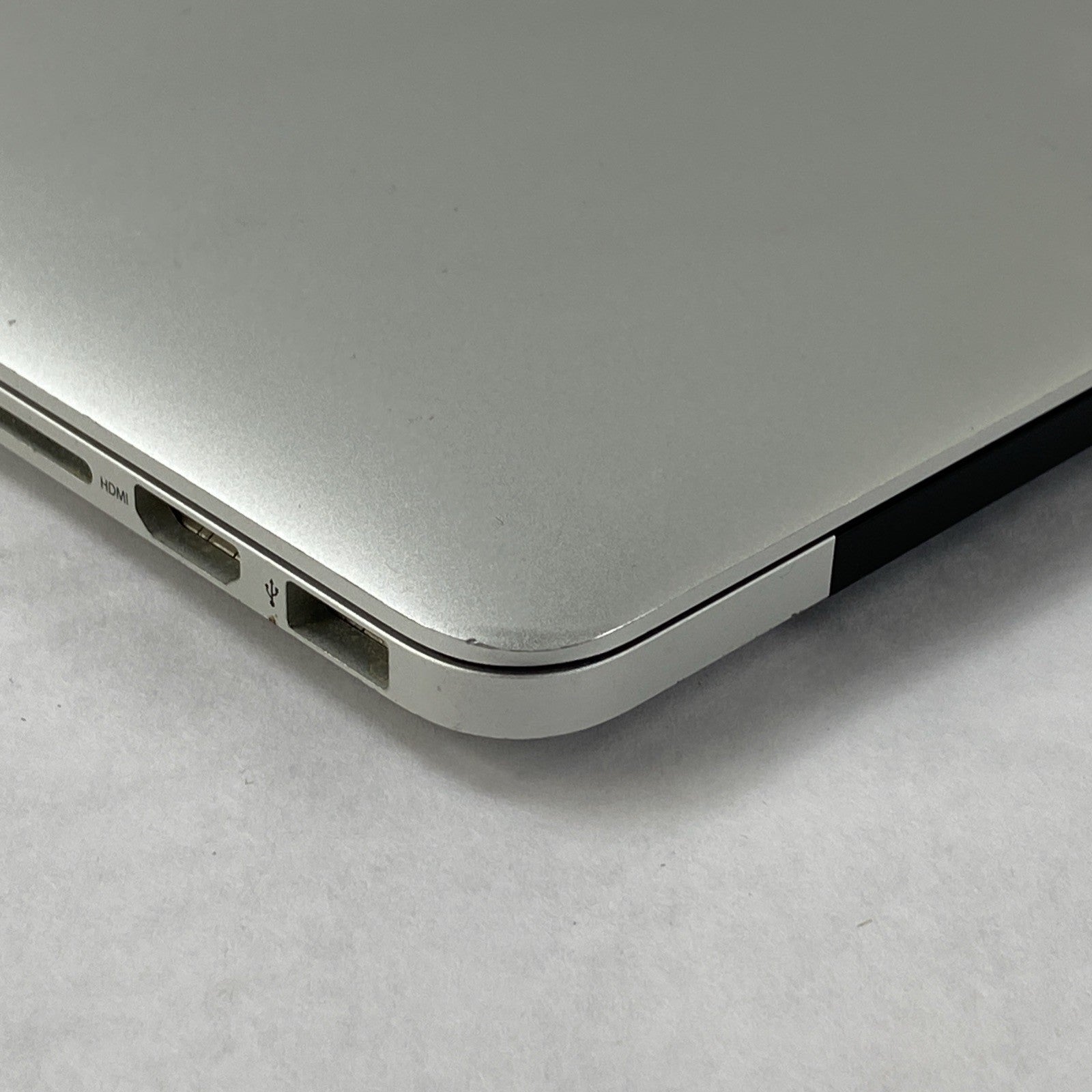 Apple MacBook Pro A1398 2012 Retina 15" i7 8GB RAM 500GB SSD - Service Battery13