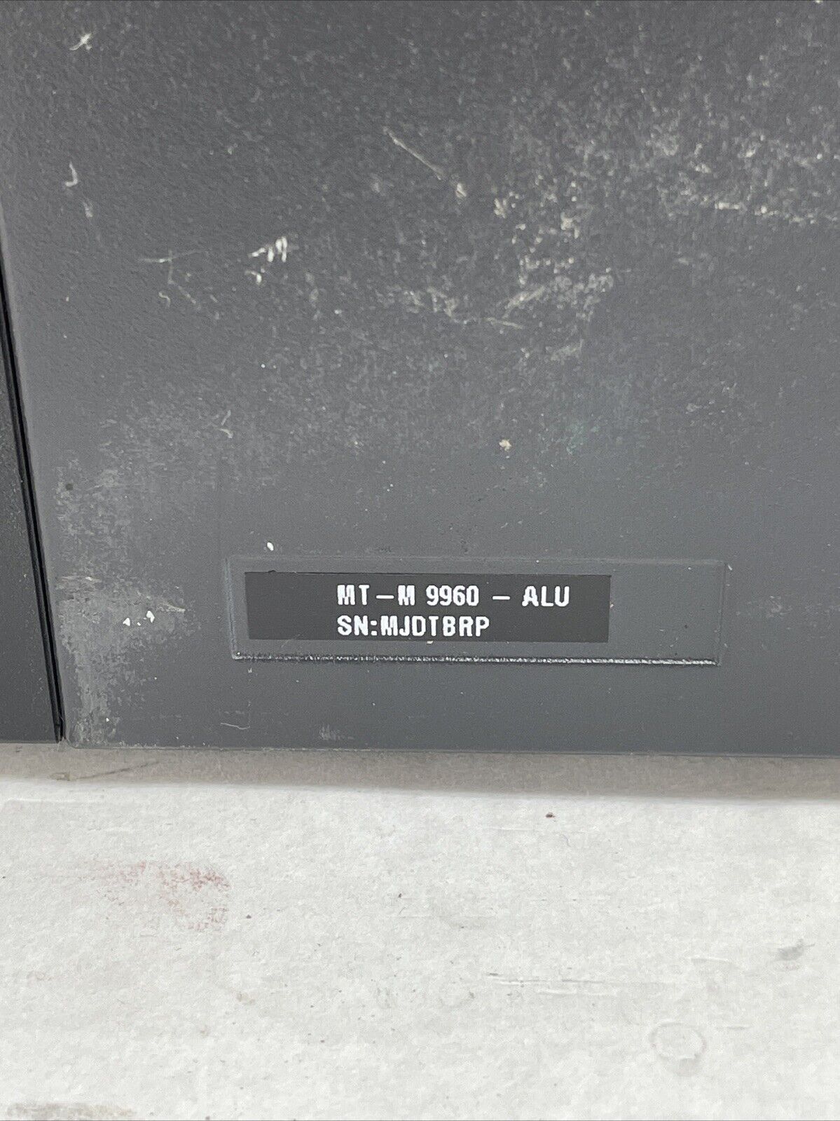 Lenovo ThinkCentre 9960 MT Intel Core 2 Duo E7500 2.93GHz 2GB RAM No HDD No OS