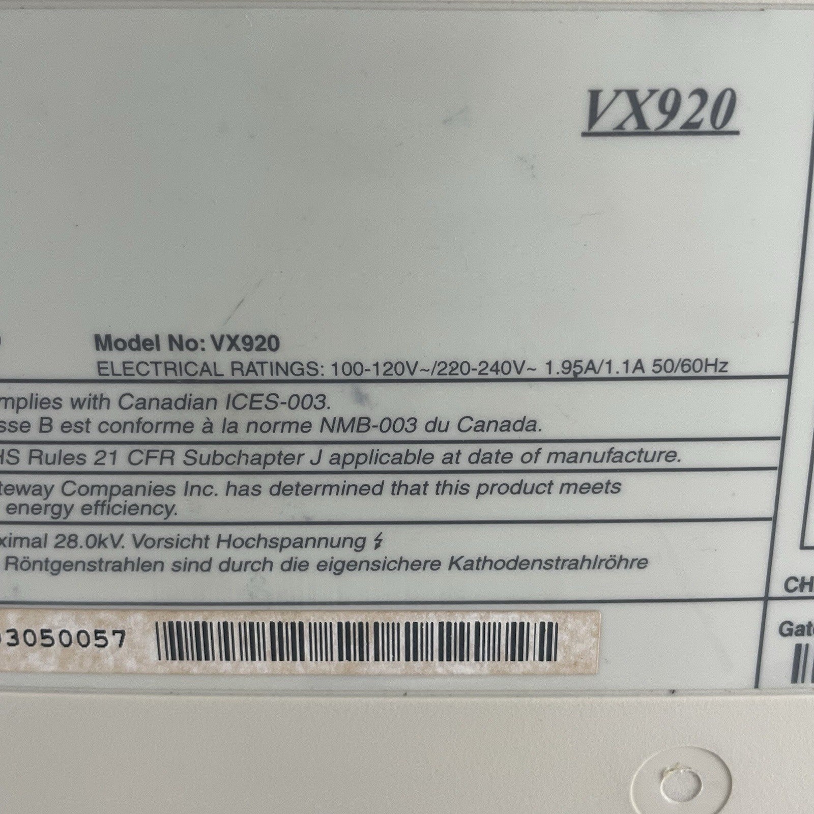 Gateway VX920 Diamondtron NF 17" Flatscreen CRT Monitor 1600x1200 85Hz11