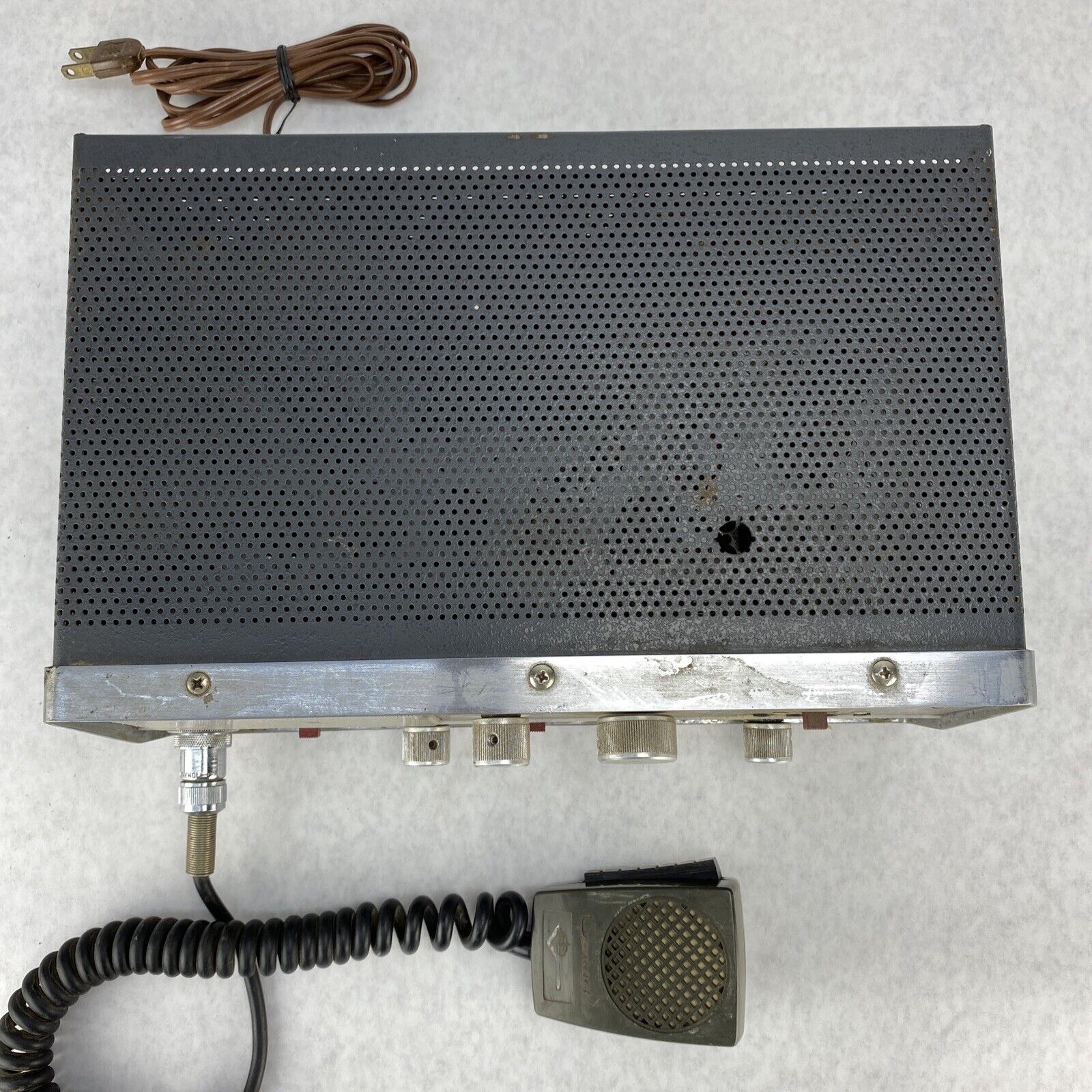 USL Contact 8 Vintage 23-Channel CB Transceiver Radio w/ Mic & Power Cord