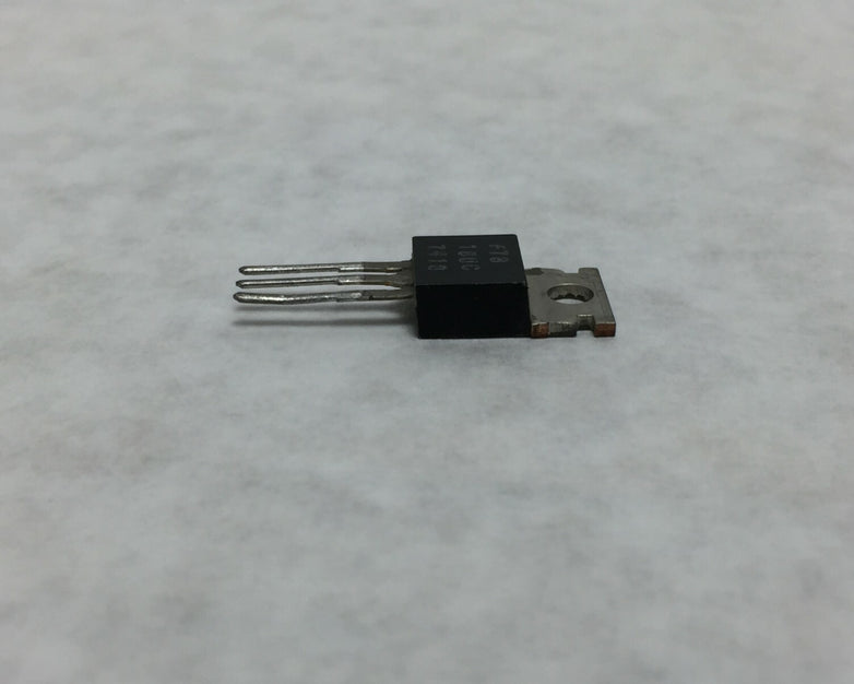 NOS  Fairchild  7818UC Positive Voltage Regulator  Lot of 7