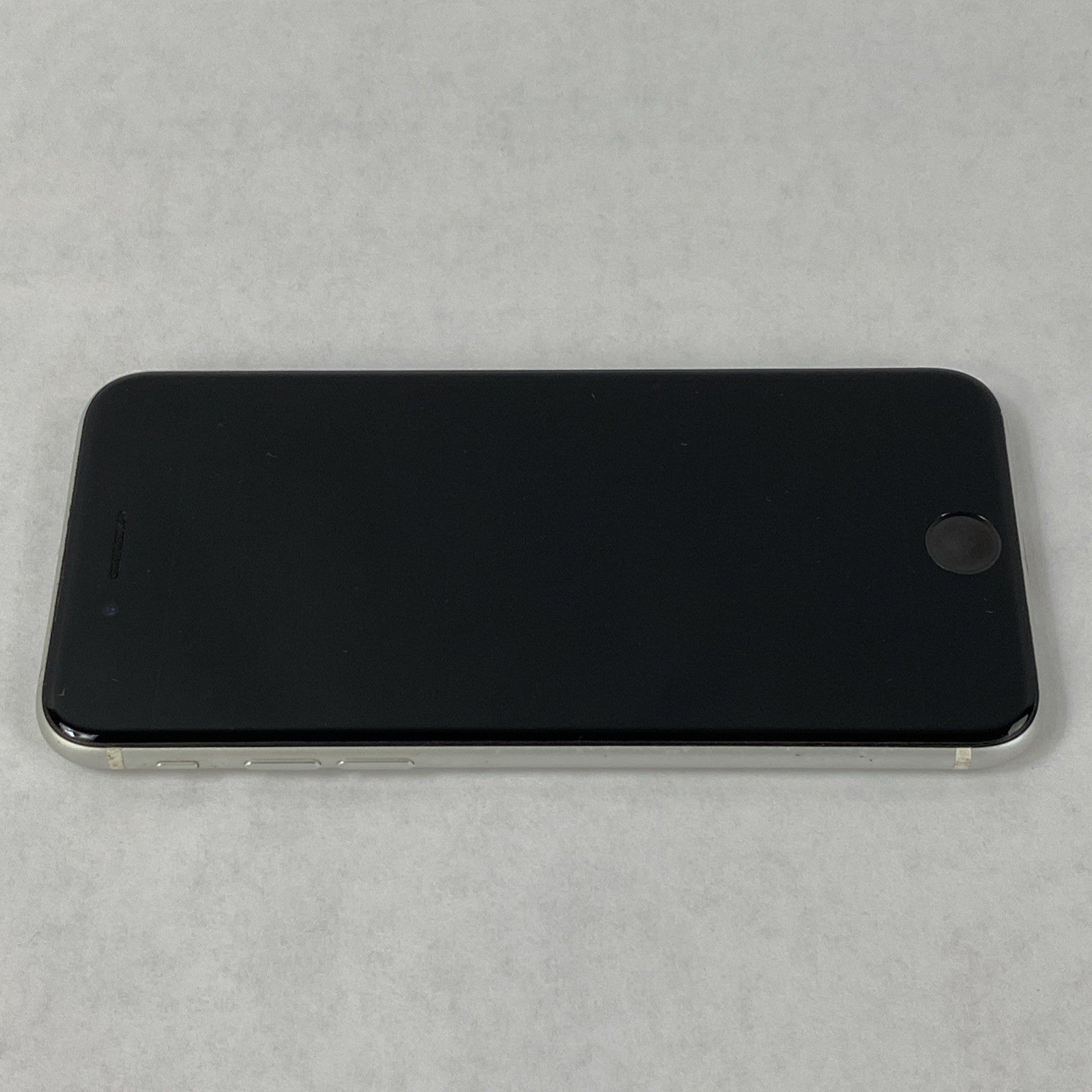 Apple iPhone SE 2nd Gen A2275 64GB Unlocked 4.7" White IOS 26.0.17