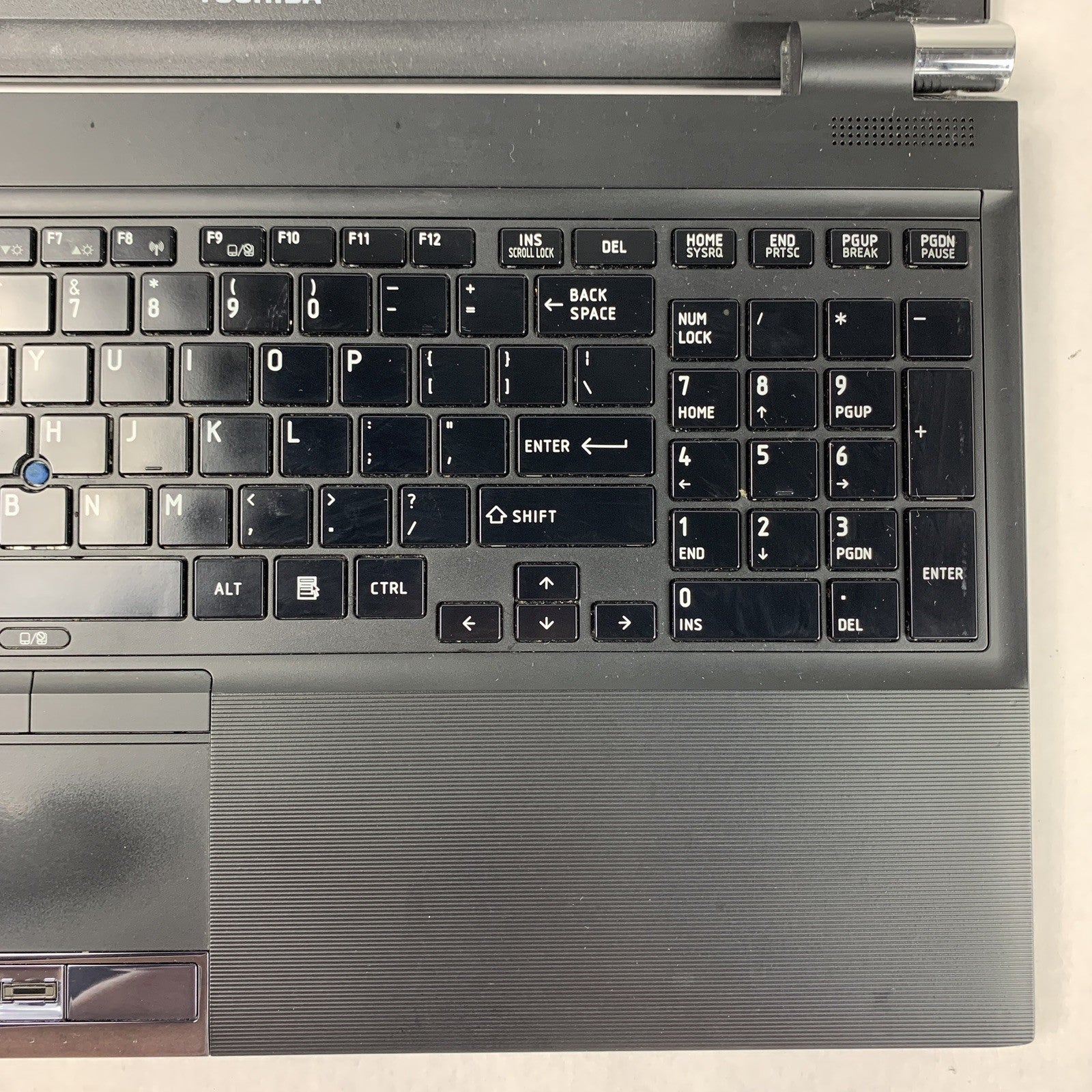 Toshiba Tecra R850-S8522 15.6" i5-2520M 2.5GHz 4GB Ram No OS No HDD No AC No Bat