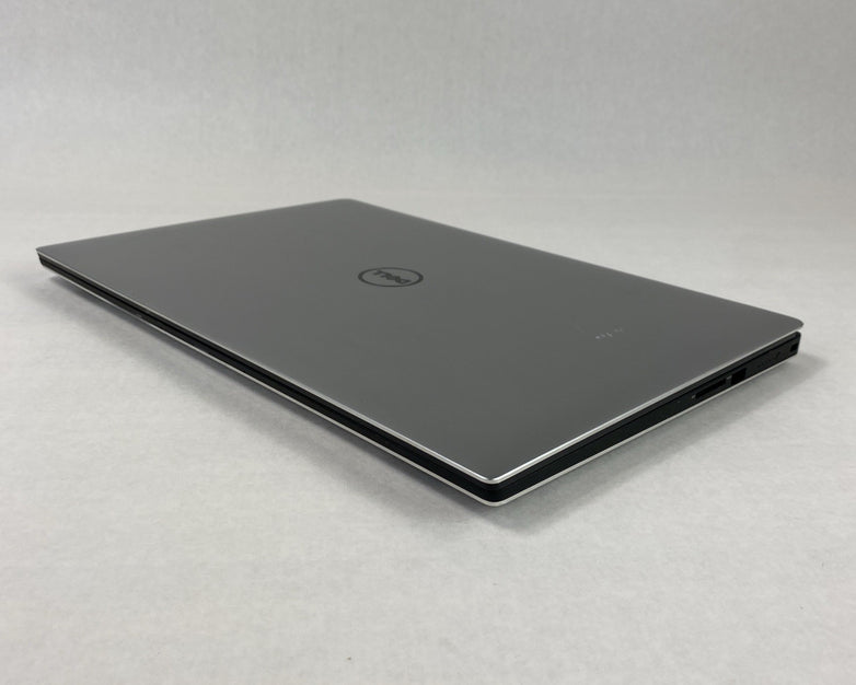 Dell Precision 5510 Intel Core i7-6820HQ 2.70 GHz 8 GB RAM 15.6" No HDD No OS