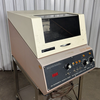 New Brunswick G-24 Environmental Incubator Orbital Shaker G24 Powers On