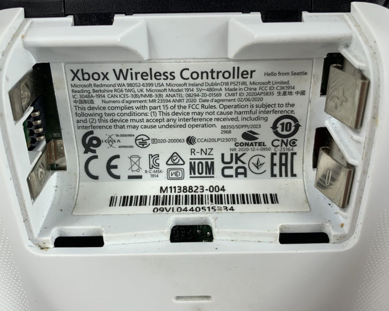 Xbox M1138823-004 Wireless Controller Red for Series X|S - Missing Cover