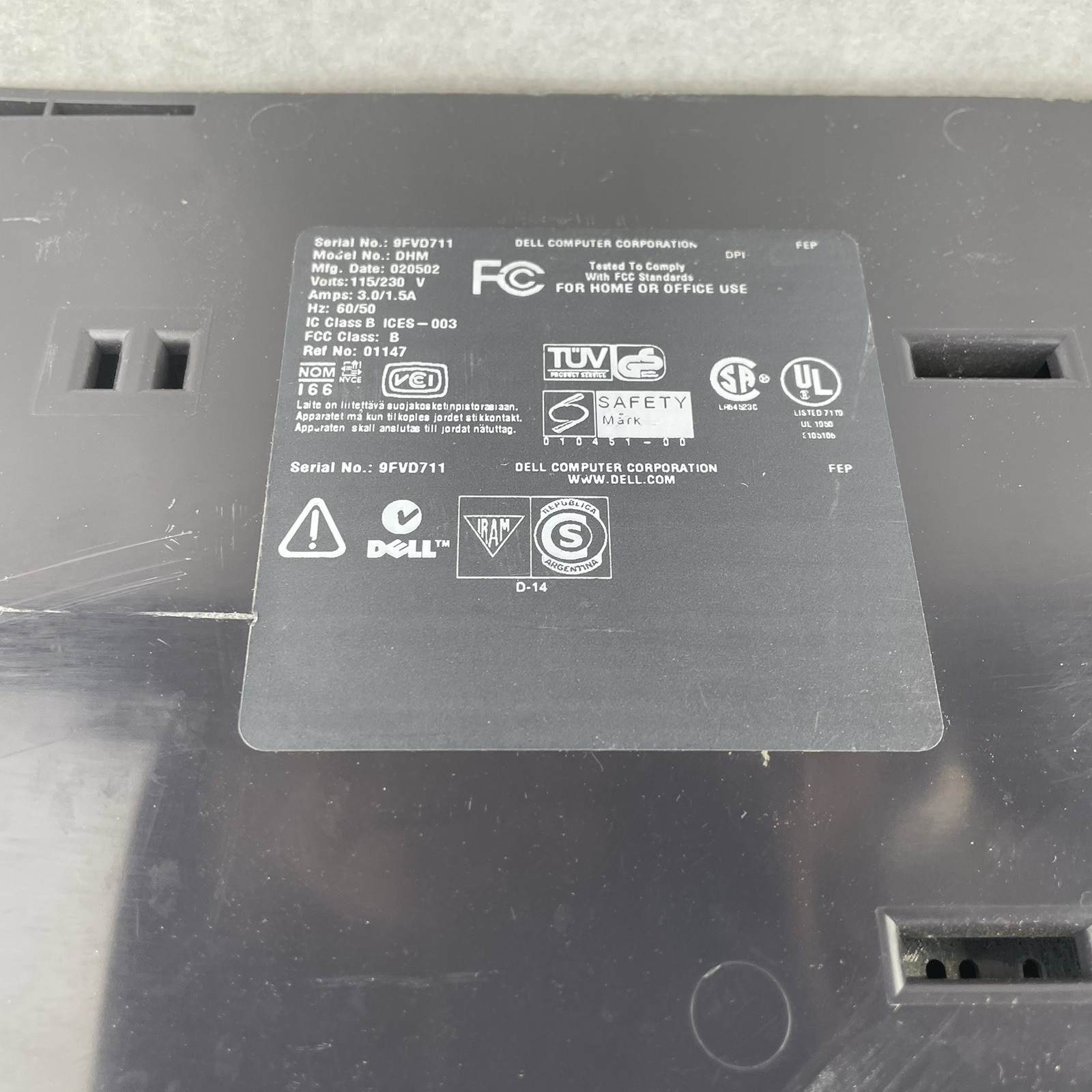 Dell Dimension 8200 Pentium 4 1.80 GHz 256 MB RAM No HDD No OSS