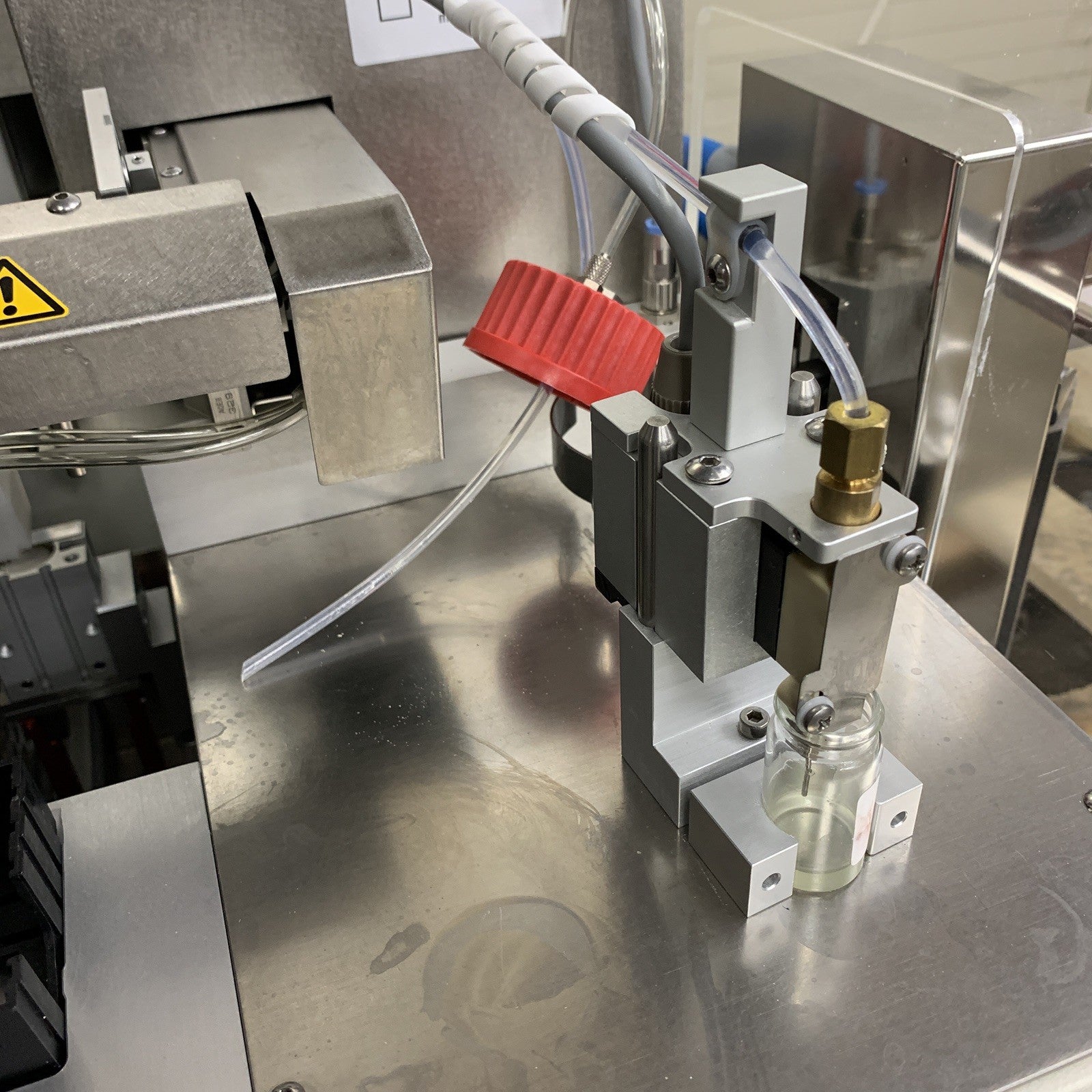 Leica CV5030 Automated Coverslipper and TS5010 AutoStainer Plugged Hose Parts