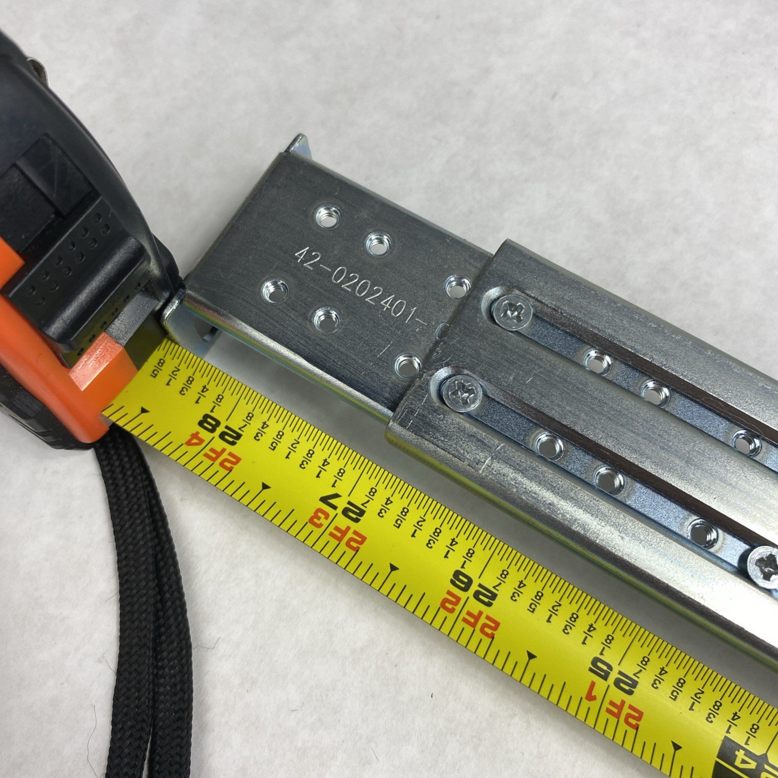 Foxconn/Brocade 42-0202402-01/42-0202400-01 1U Rail Set 9