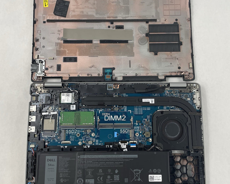 Dell Latitude 5540 15.6" i5-1345U 4.35 GHz 8 GB RAM No SSD/OS/AC