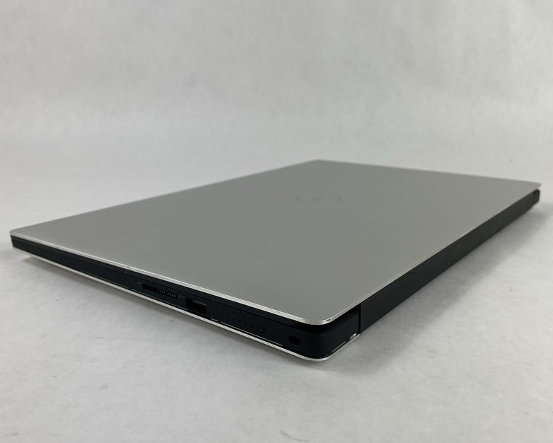 Dell XPS 15 9570 15.6" i5-8300H 2.30 GHz 8 GB RAM No SSD/OS/AC - Bent Bottom