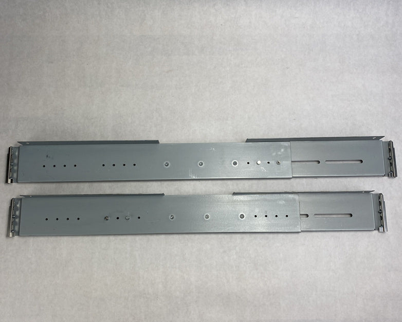IBM/Lenovo Storwize 45W8837 48W8838 2U Rail Set