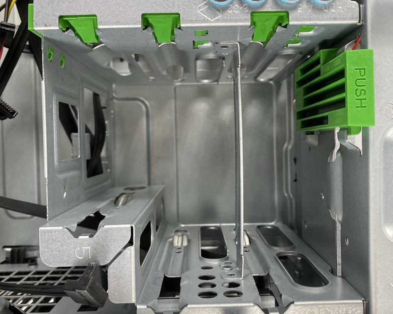 HP ProDesk 600 G1 MT Intel Core i5-4590 3.3GHz 2x4GB RAM No HDD No OS