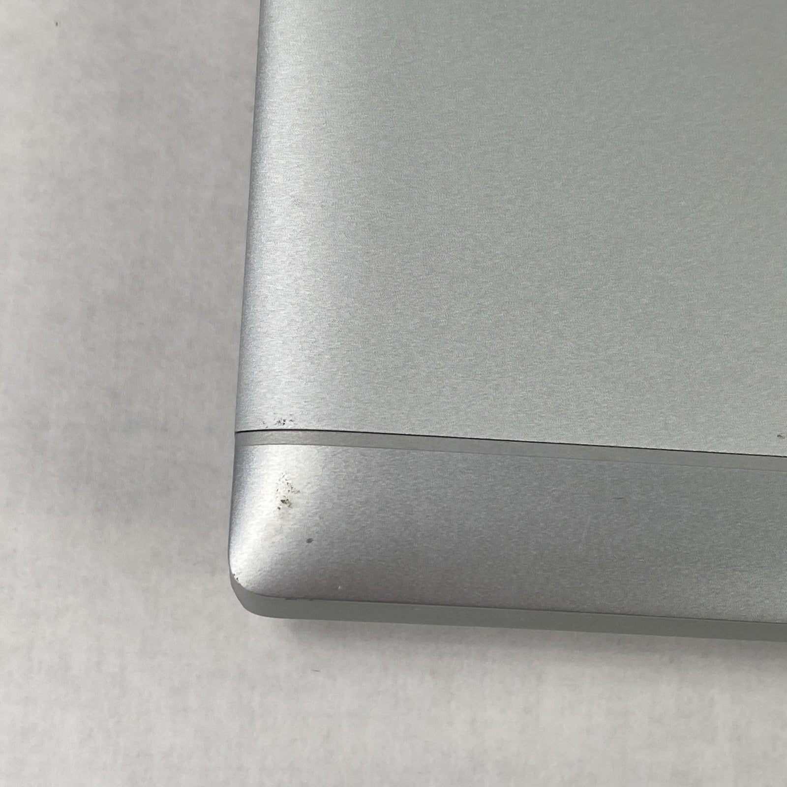 HP EliteBook 840 G7 Core i5-10310U 1.70 GHz 8 GB RAM 14" No Battery No HDD No OS