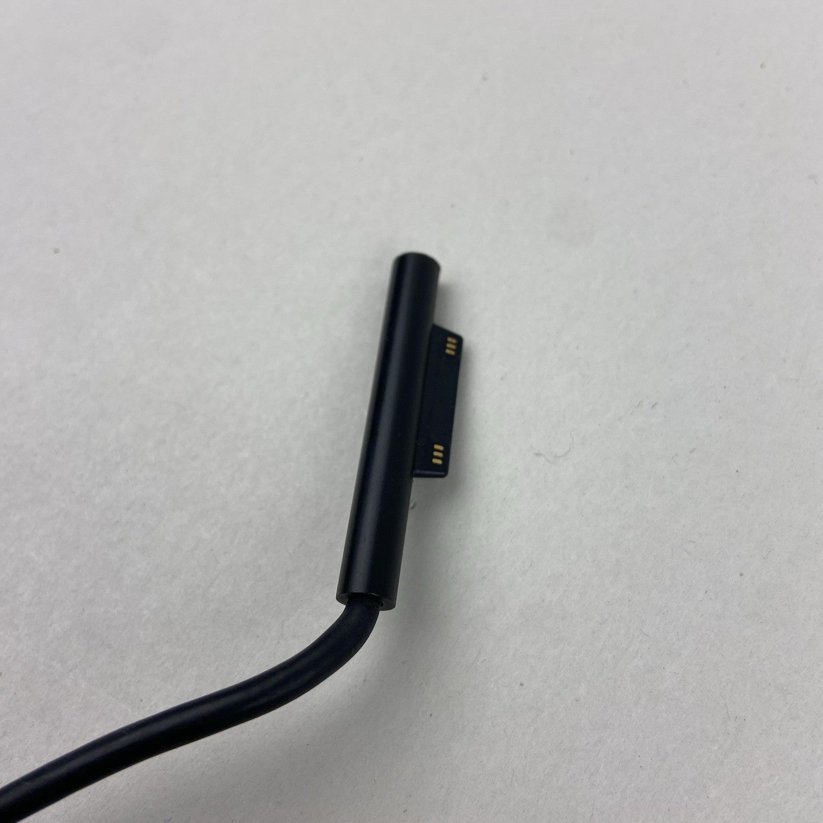 Microsoft OEM Pro Model 1625 Charger Power Supply 12V Surface Pro - Lot Of 153