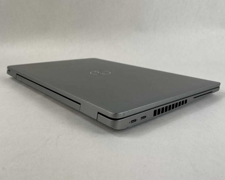 Dell Latitude 5520 15.6" i5-1145G7 2.60 GHz 16 GB RAM No SSD/OS/AC