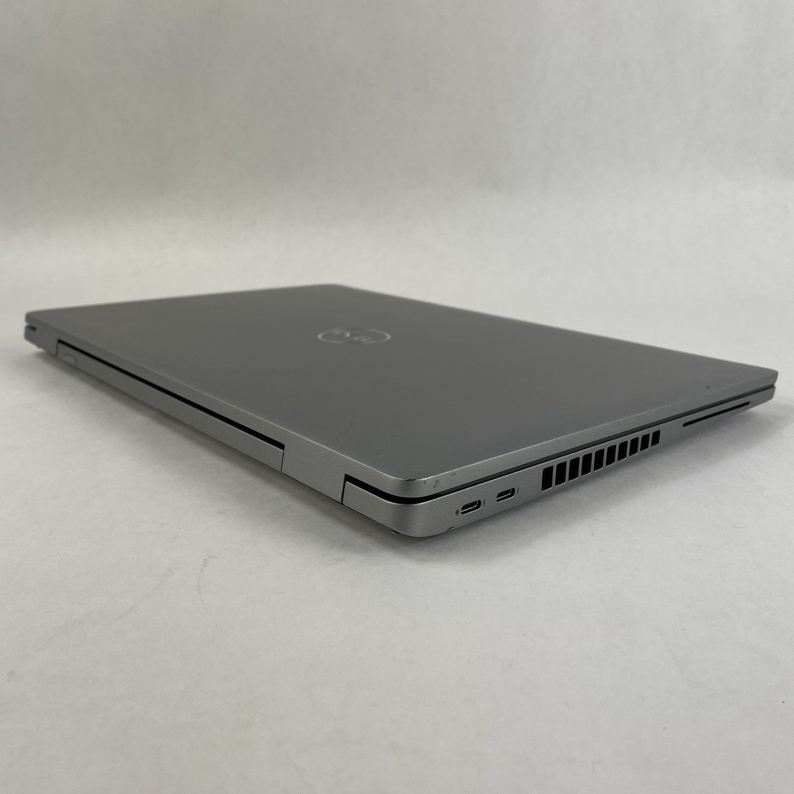 Dell Latitude 5520 15.6" i5-1145G7 2.60 GHz 16 GB RAM No SSD/OS/AC11