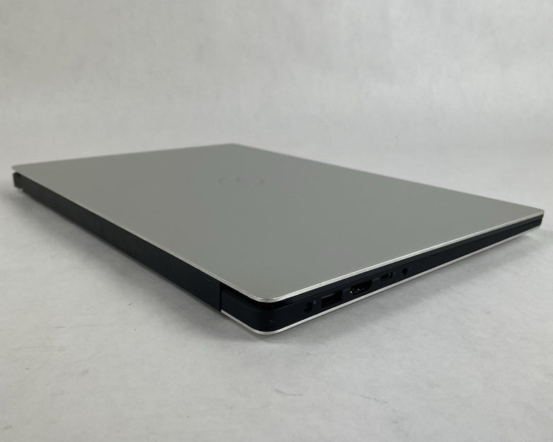 Dell XPS 15 9570 15.6" i5-8300H 2.30 GHz 8 GB RAM No SSD/OS/AC - Bent Bottom