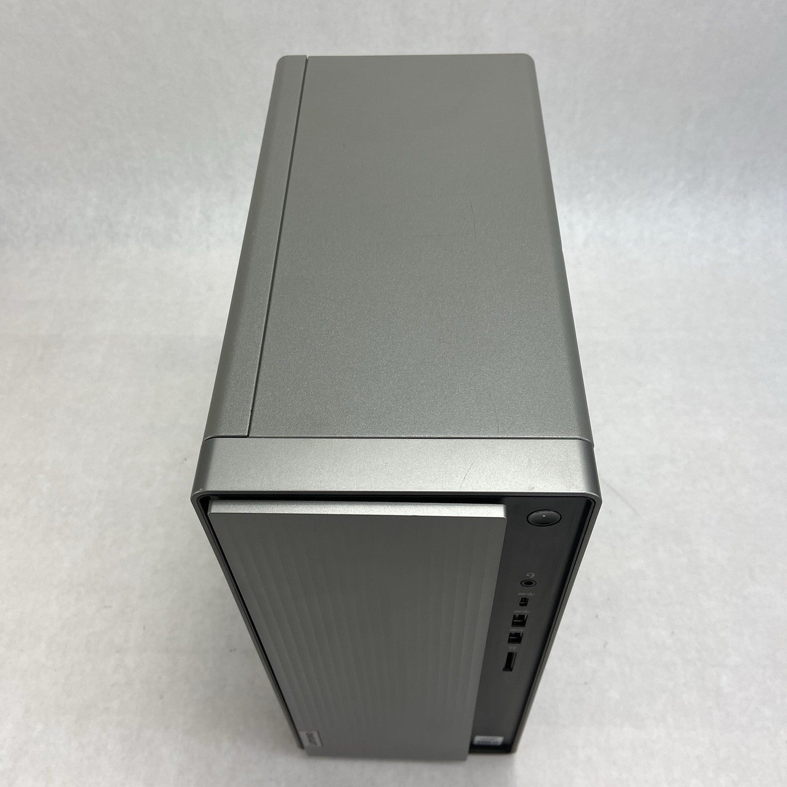 Lenovo Ideacentre 5 14IOB6 MT Intel Core i7-10700 2.1GHz 16GB RAM No HDD No OS2