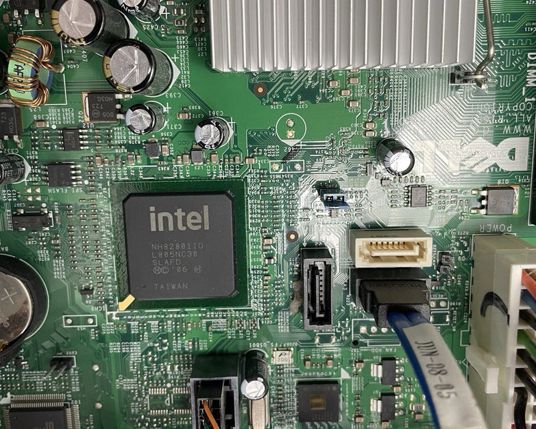 Dell OptiPlex 755 Desktop Intel Core 2 Duo E8300 2.83 GHz 2 GB Ram No HDD No OS