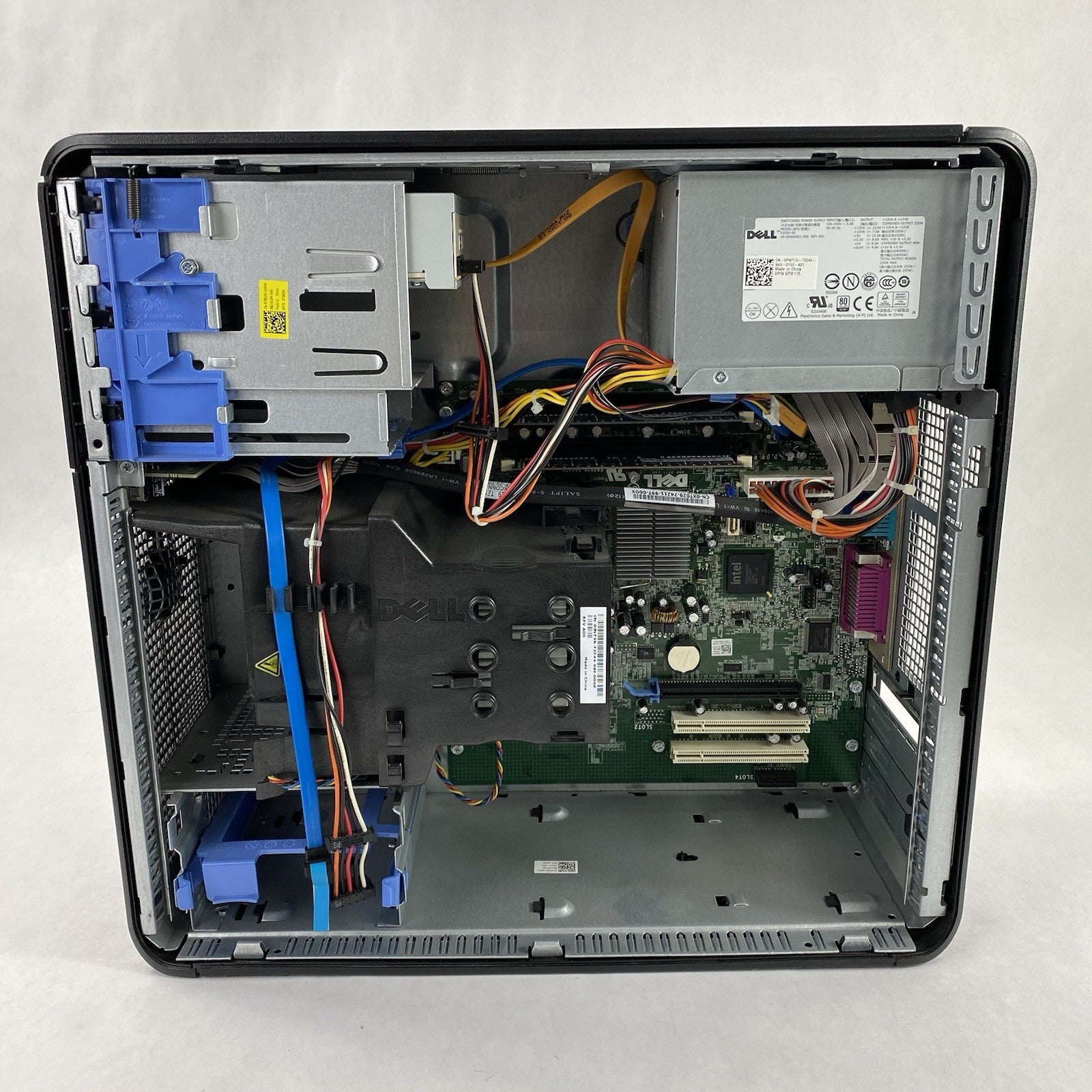 Dell OptiPlex 780 MT Intel Core 2 Duo E8400 3GHz 4GB RAM No HDD No OS