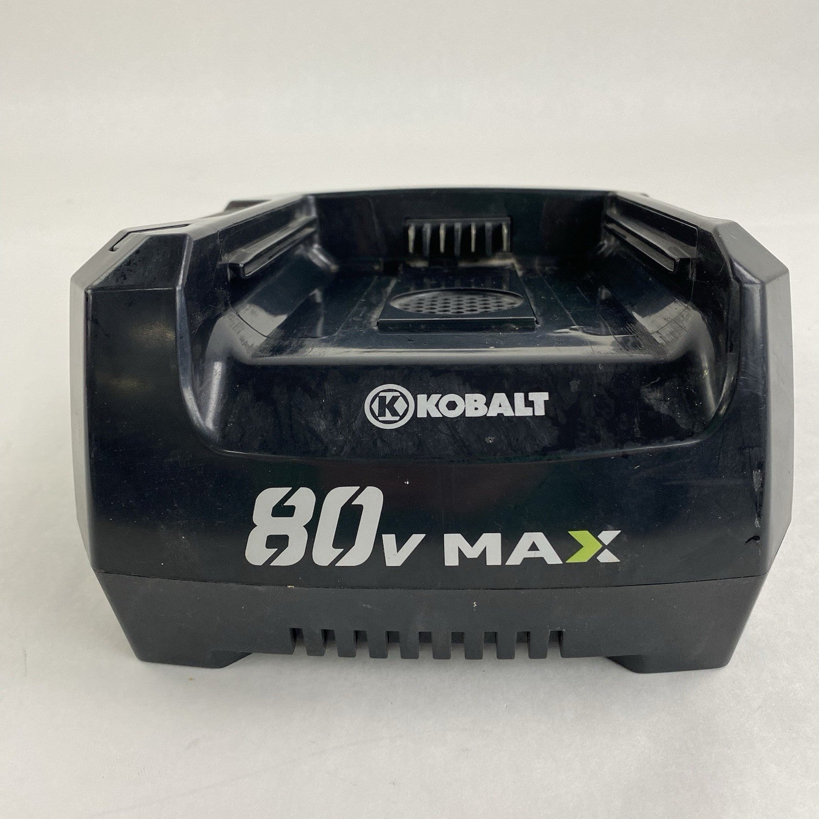 Kobalt KRC 30-06 80V Max Charging Station5