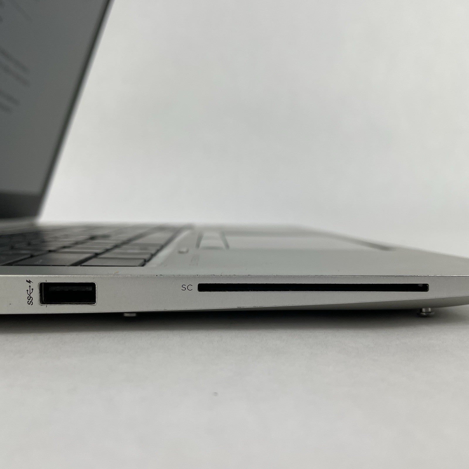 HP EliteBook 850 G6 15.6" i5-8365U 1.60 GHz 8 GB RAM No SSD/OS/AC - Bad DIMM5
