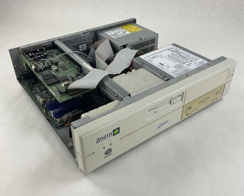 Zenith Z-Station ZEP-8370-QB DT Pentium 90MHz 32MB RAM No HDD No OS