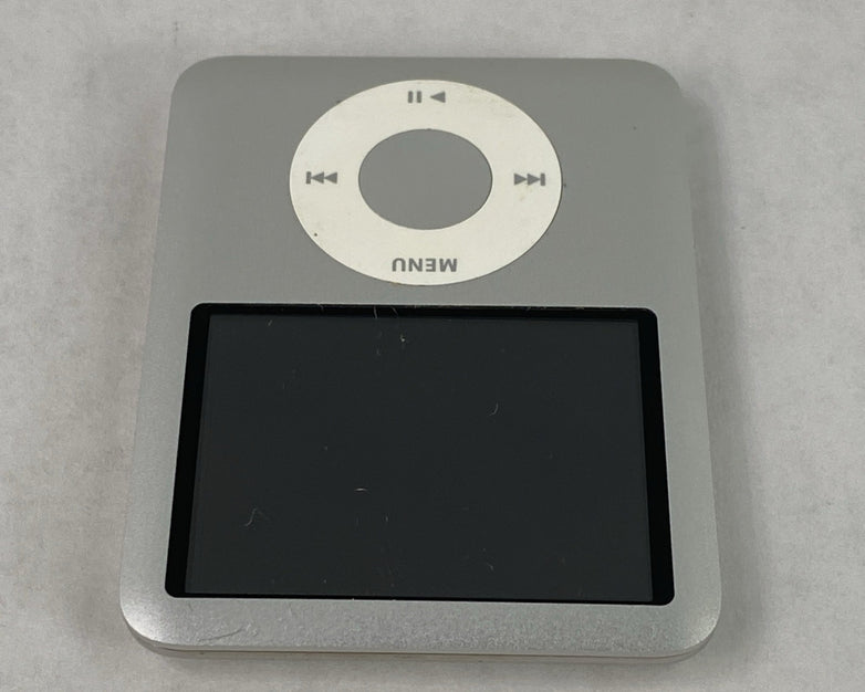 Apple iPod Nano 3rd Gen A1236 4GB Silver v1.1.3