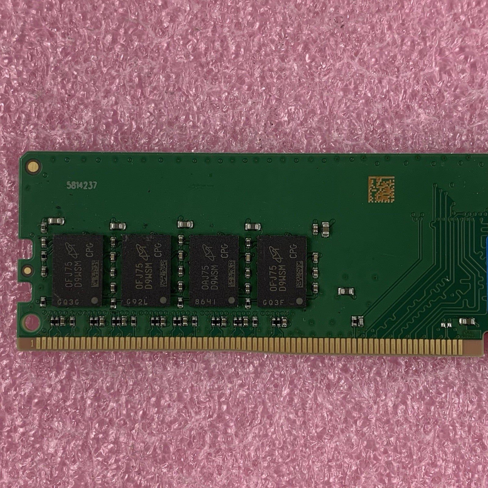 Crucial CT8G4DFRA266.C8FJ 8 GB  DDR4-2666 UDimm CL19 Desktop Memory Ram3