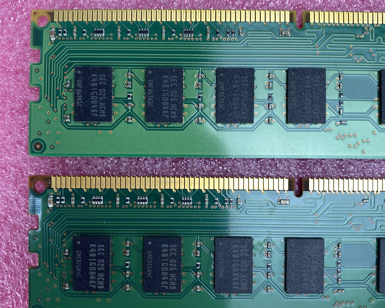 Lot of ( 2 ) 2GB Samsung M378B5673FH0-CH9 PC3-10600U DDR3-1333MHz 2Rx8 Non-ECC