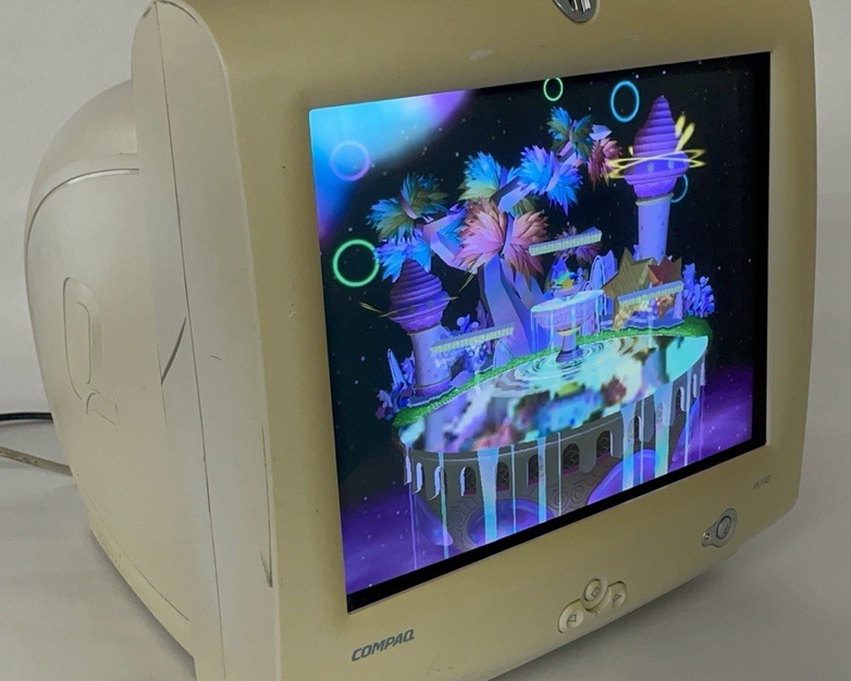 Compaq FS740 1280x1024 85HZ VGA CRT Monitor