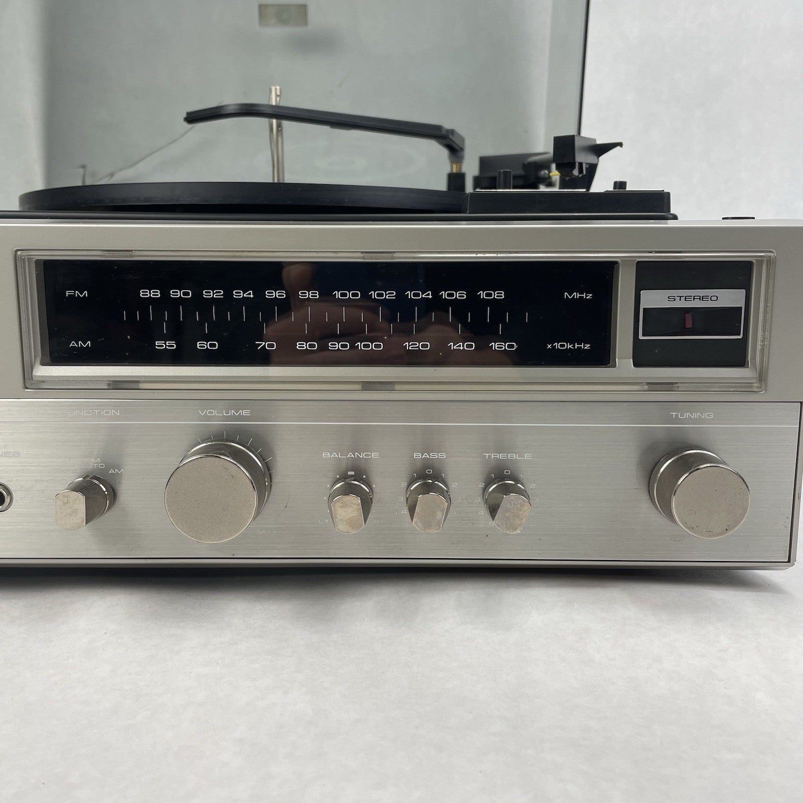 Pioneer Centrex TH-2211 8 Track Player Turntable AM FM Stereo System For Parts