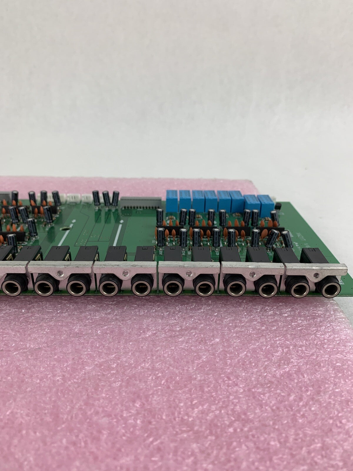 Yamaha M2500 XW217 Mixing Console Back Panel Input/Output Jacks And Sub Board3