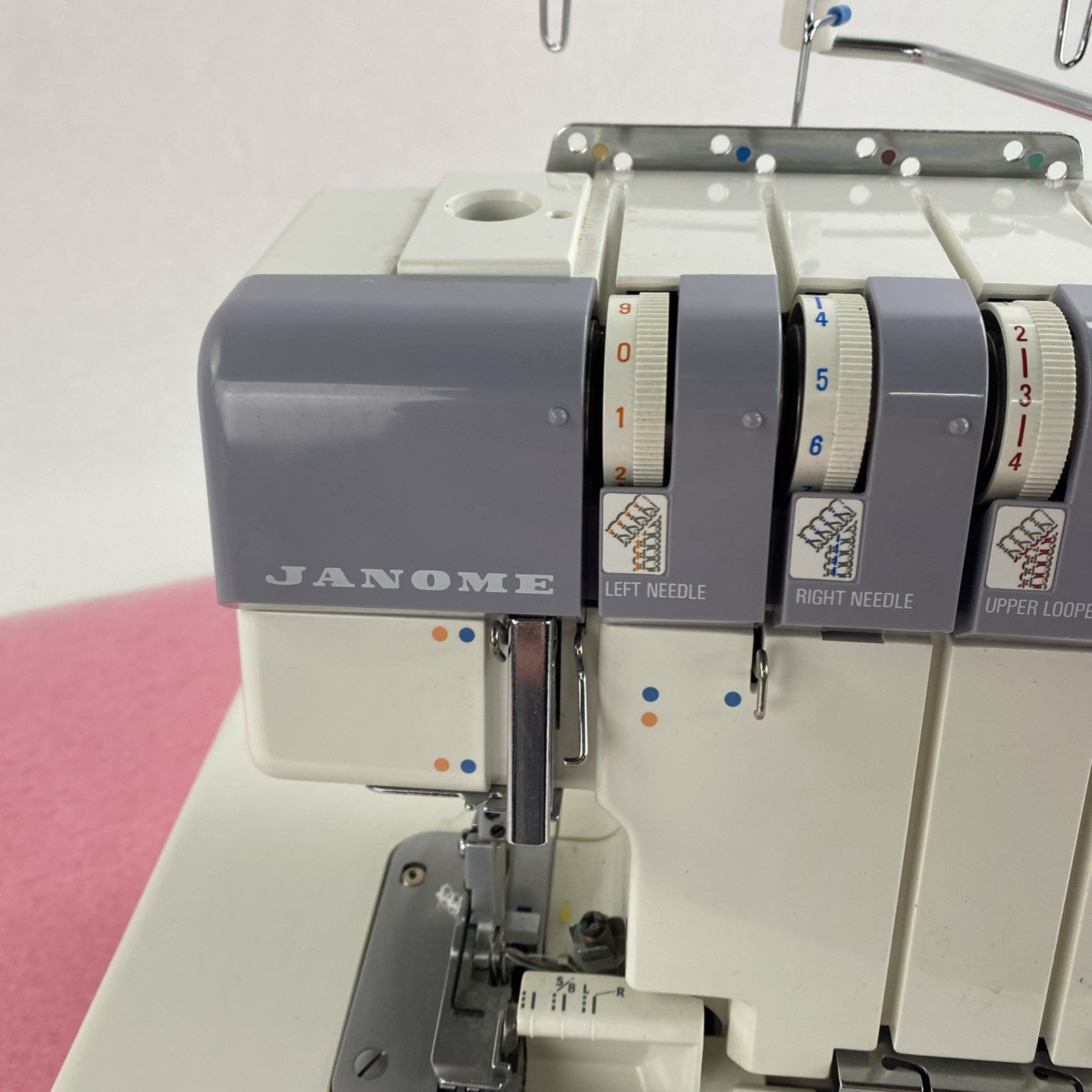 Janome 634 D MyLock Sewing Machine Eloctronic Controlled No Pedal or Cord3