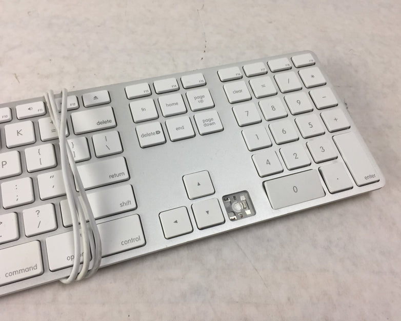 Apple A1243 MB110LL/A Wired Keyboard, Numeric Keypad A1243 Parts/Repair Lot (15)