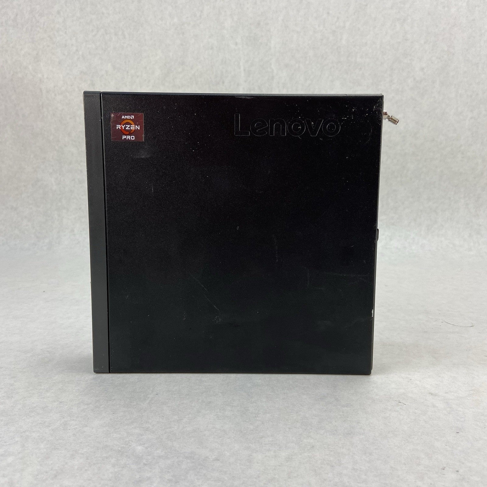 Lenovo ThinkCentre M75Q-1 Micro AMD Ryzen 5 Pro 3400 GE 3.3GHz 8GB RAM No HDDOS6
