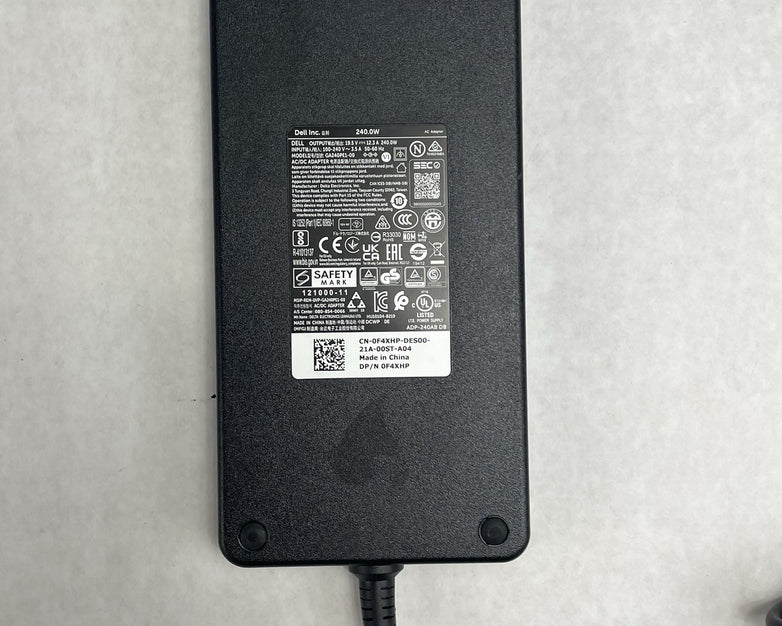 Dell 240W AC Adapter  GA240PE1-00 With Power Cables