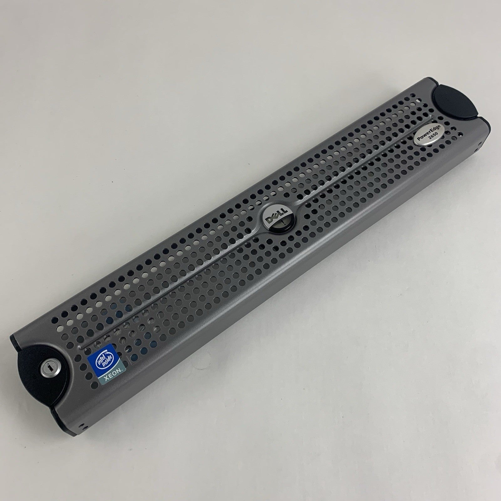 Dell P/N 6G401 0H005 Poweredge 2650 Lockable Front Cover Faceplate Bezel w/ Key0