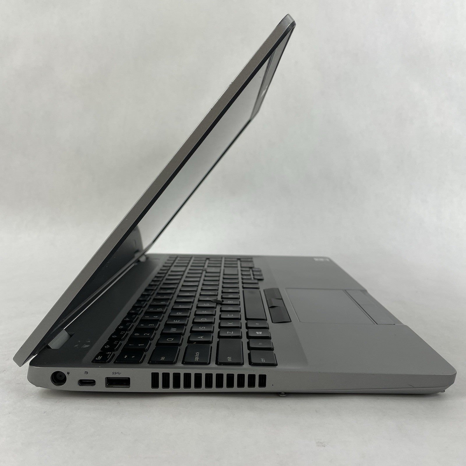 Dell Latitude 5510 15.6" i5-10210U 1.60 GHz 8 GB RAM No SSD/OS/AC - Worn READ5