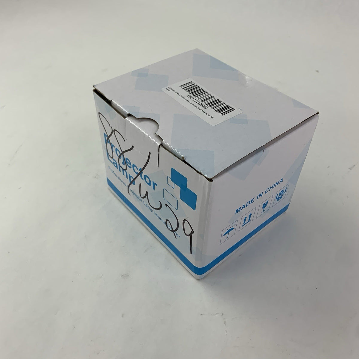 Projector Lamp LP88 V13H010L88 Replacement PowerLite X27 - Untested - New in Box1