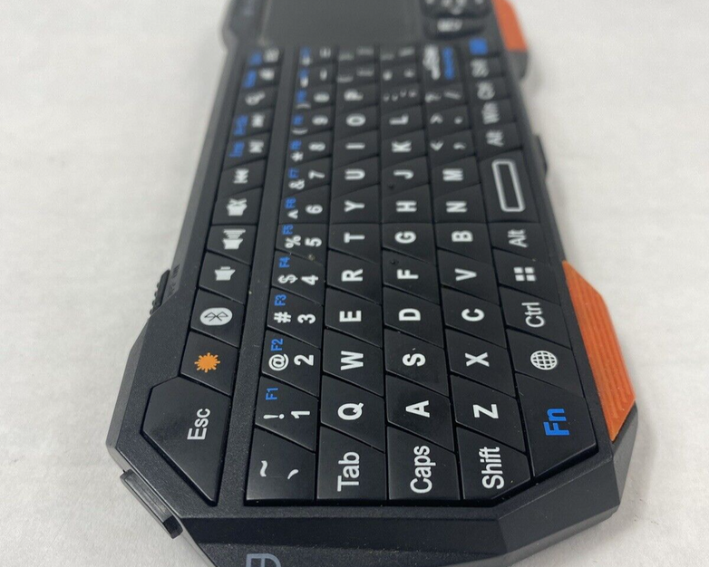 Mini Bluetooth Keyboard with Built-In Touchpad IS11-BT05 Power Tested