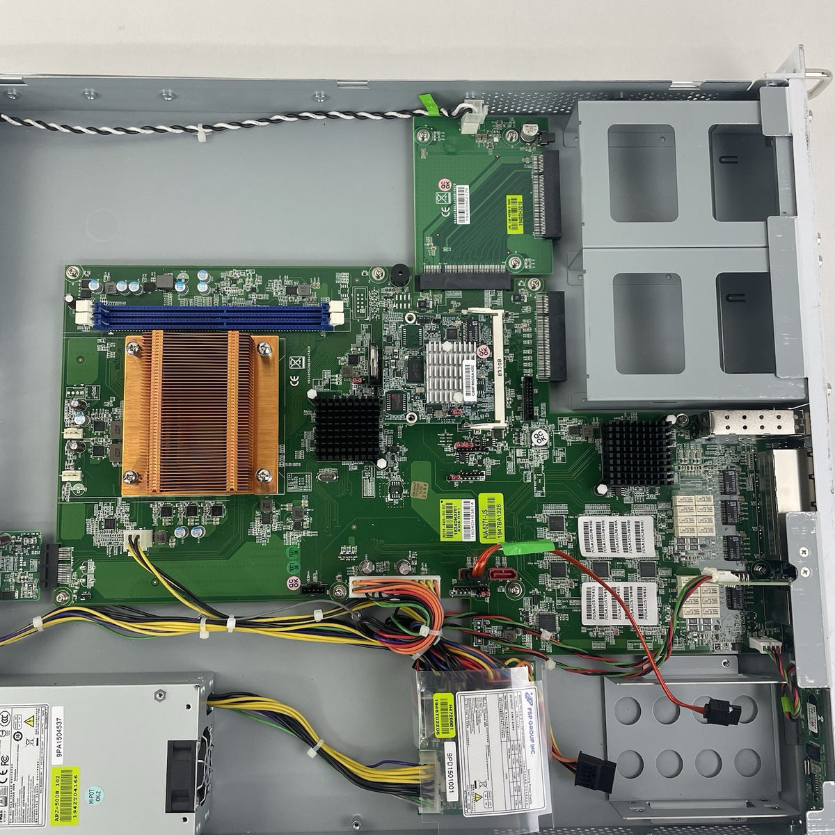 Sophos SG 430 Rev 2 Firewall No Ram No HDD No OS - Tested15