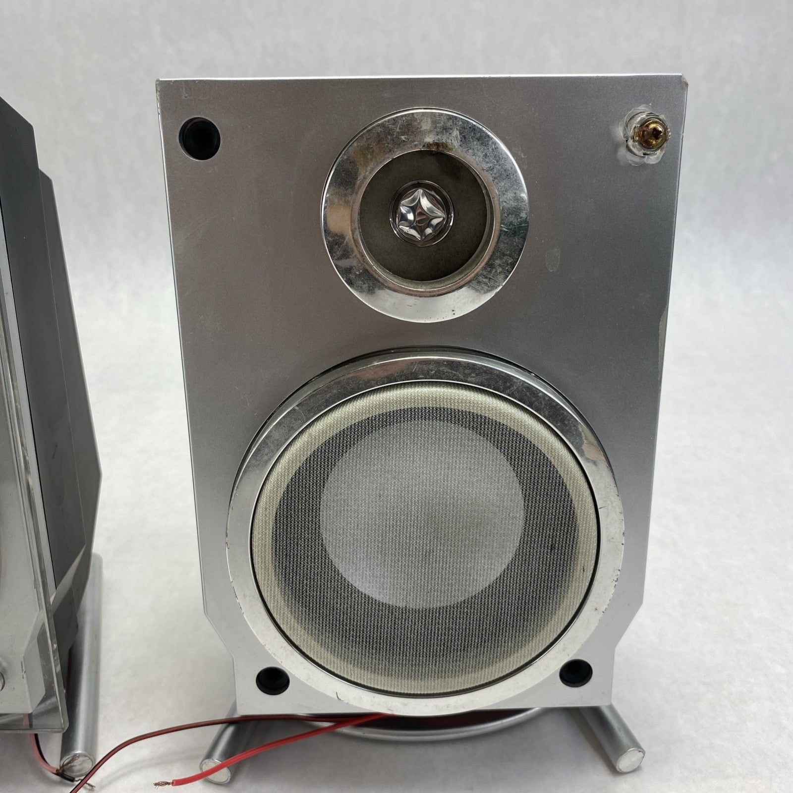Emerson MS3108 3 CD Changer AM/FM Radio With Speakers - For Parts or Repair4