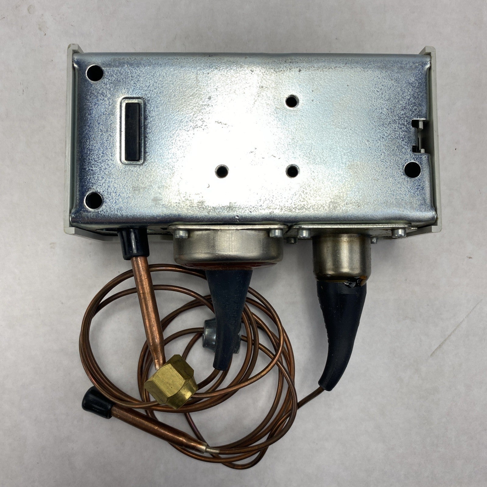 Ranco 012-1549 Dual Pressue Control With Flare Nut Connectors11
