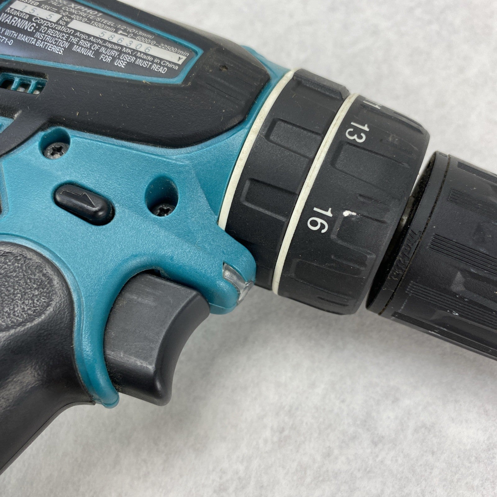 Makita XPH01 Cordless Hammer Driver Drill With Charger and Case - No Battery6