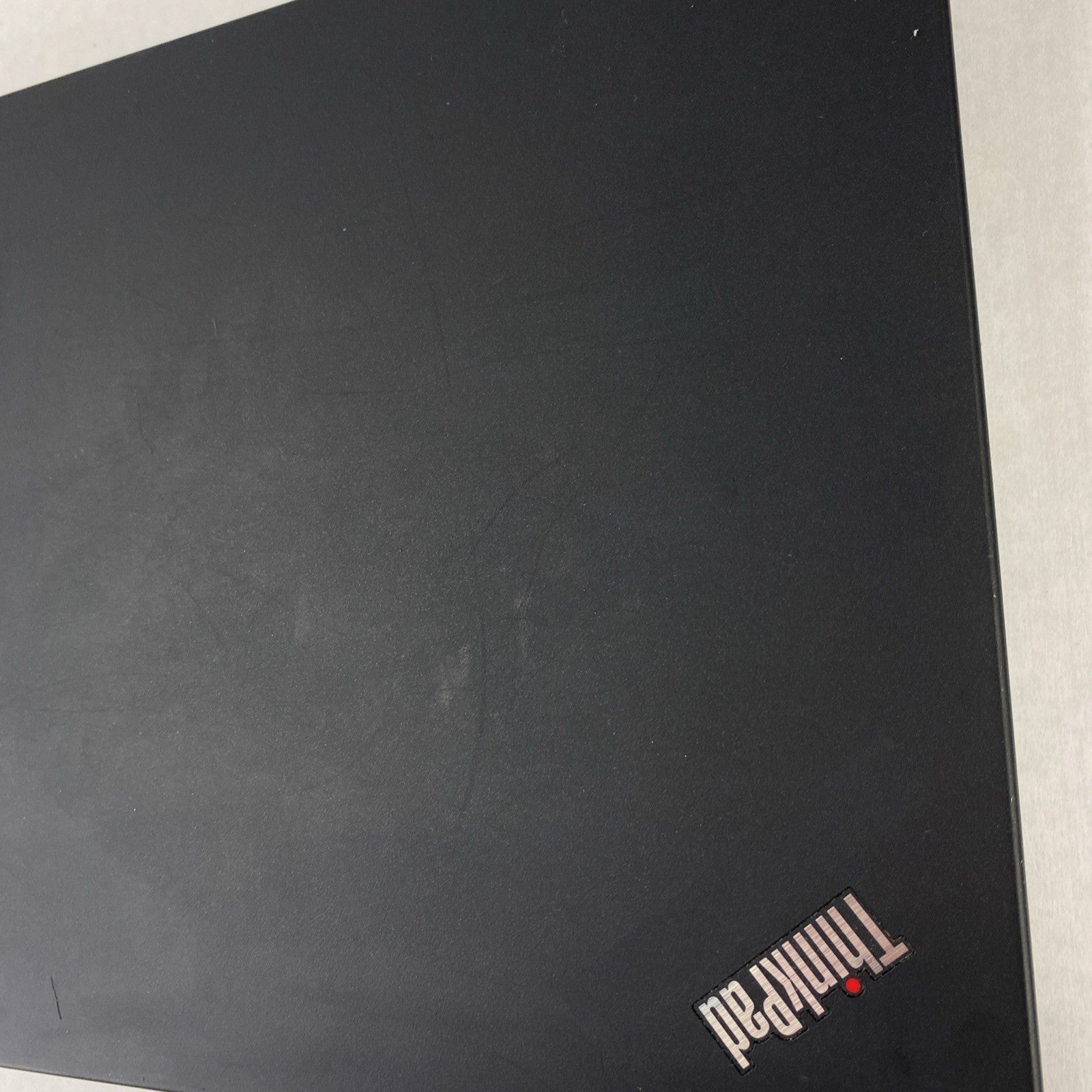Lenovo ThinkPad T470 Intel Core i5-7300U 2.6GHz 8GB RAM 14.0" No HDD No OS